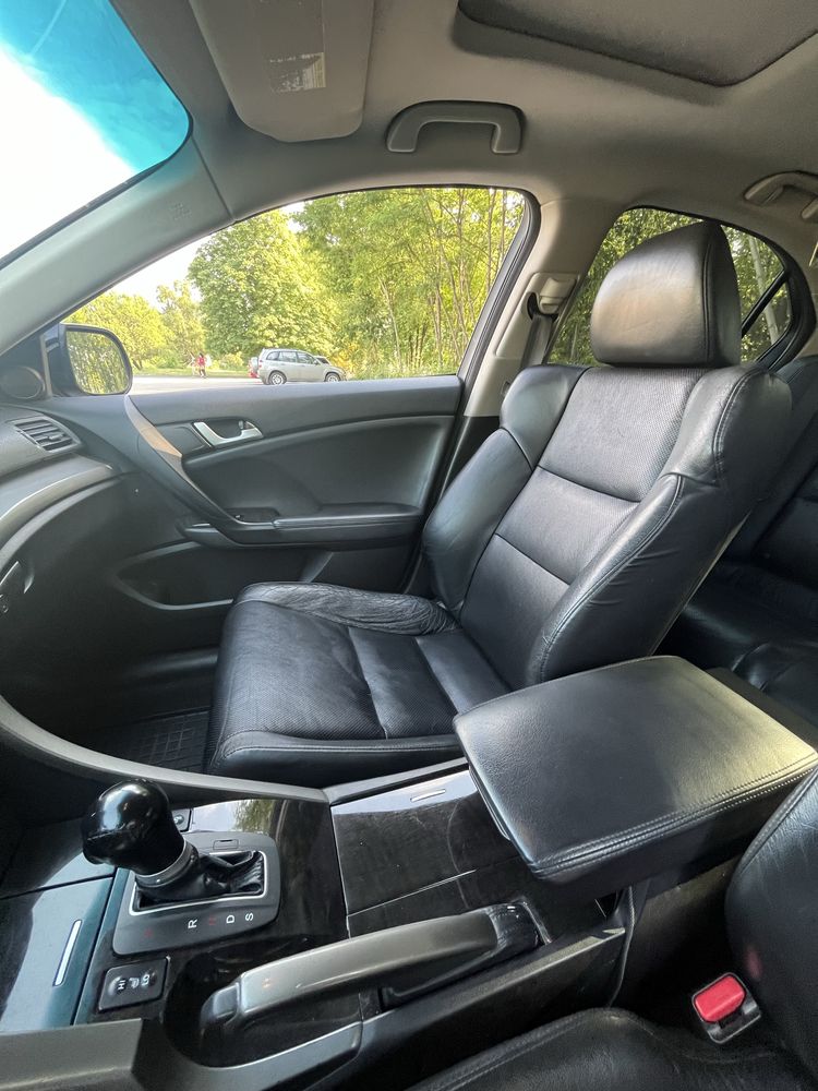 Хонда Акорд , honda acord 8 2011