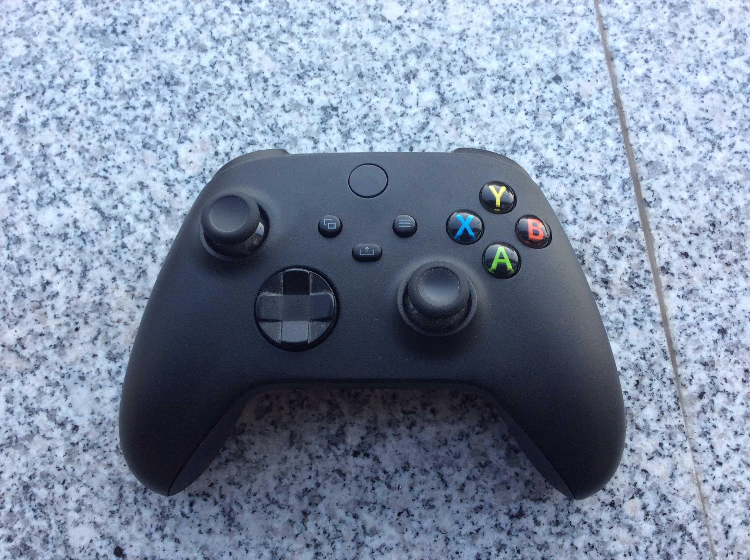 Sprzedam pada do konsoli Xbox series x