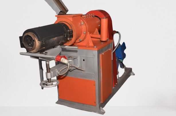 Оборудование для производства топливных брикетов 900 кг\час