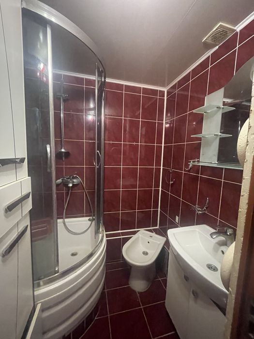 Продам 2х кім.кв. в р-ні Червоного Мосту