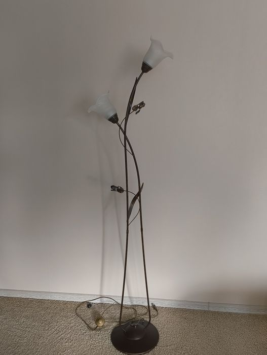 Lampa stojąca pokojowa 230v