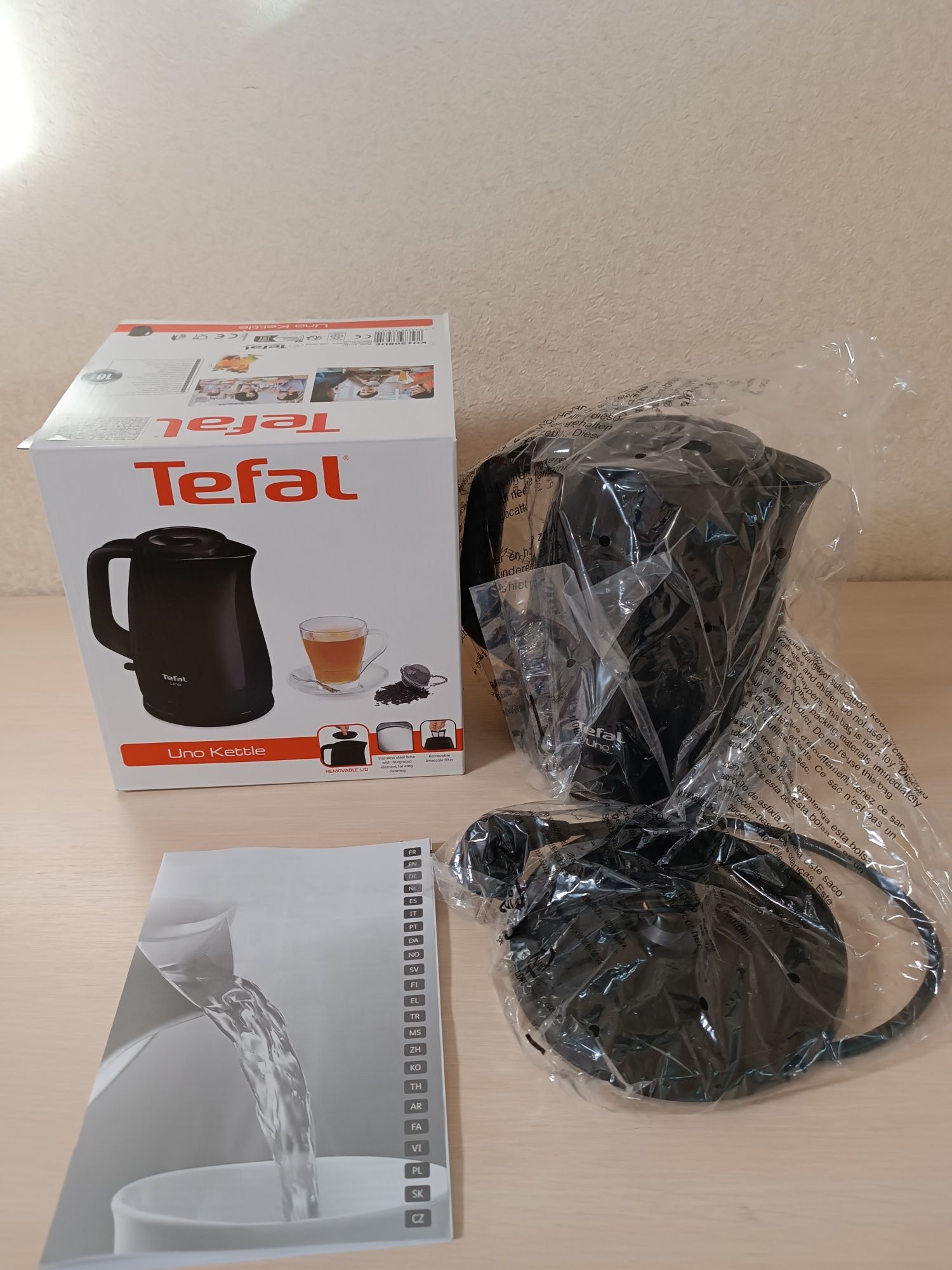 Електрочайник Tefal