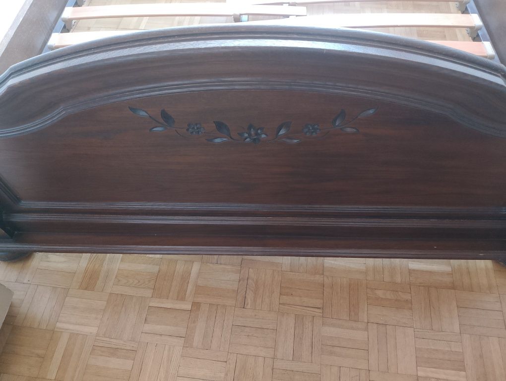 Nowa cena! Dębowe łóżko plus 2 szafki
