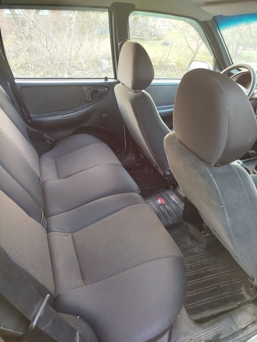 Chevrolet Niva 2007 року.