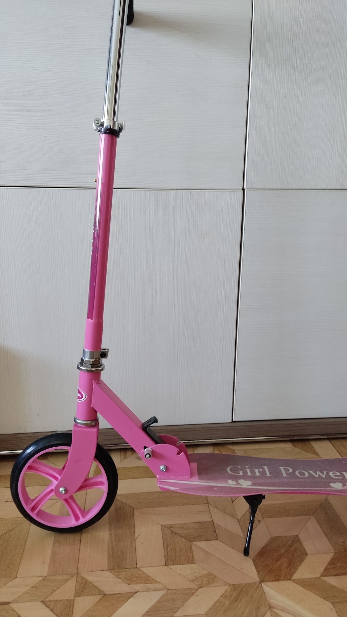 Продам самокат Scooter складной Rose