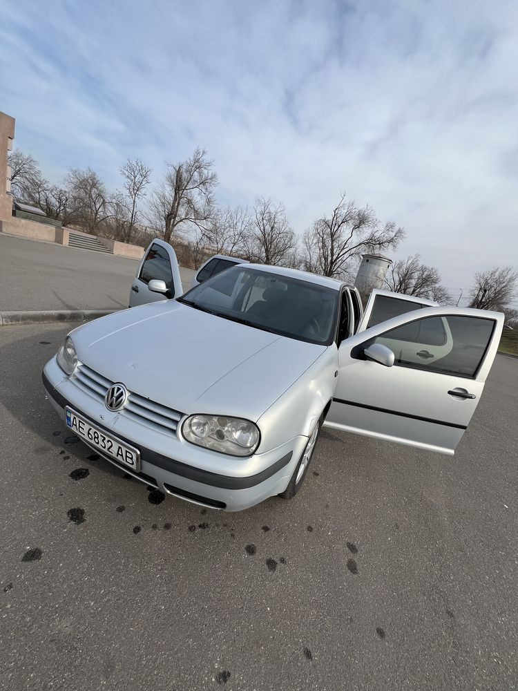 Продам Гольф-4 дизель 1.9 golf  гольф фольцваген volkwagen