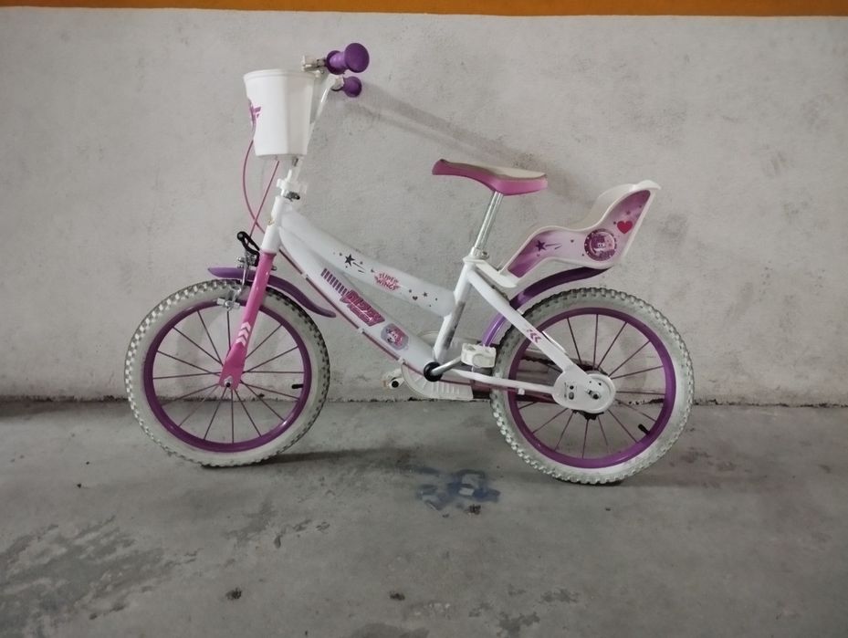 Bicicleta de criança + rodinhas de apoio