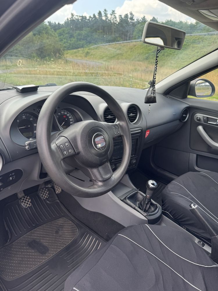 Seat ibiza 2008r 1.4TDI