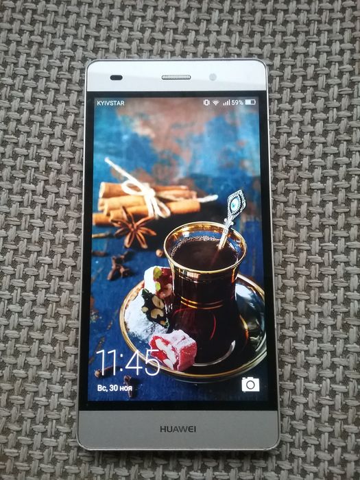 Телефон Huawei P8 lite с NFC идеал