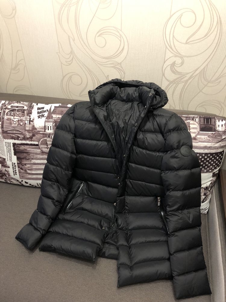 Кожаная куртка trussardi m-l leather премиум  оригинал