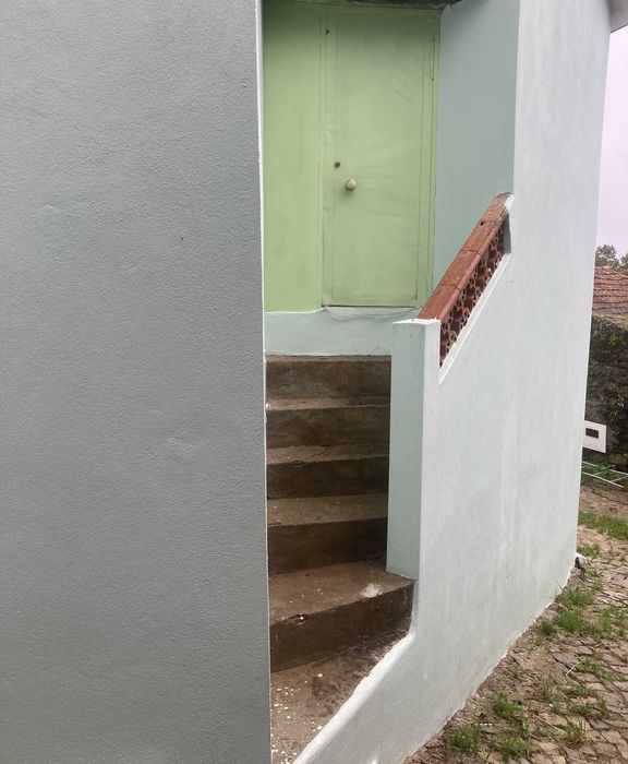 Moradia T2+2 Renovada/ Sale T2+2 Villa