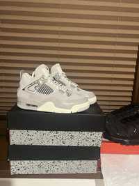 Jordan 4 Frozen Moment