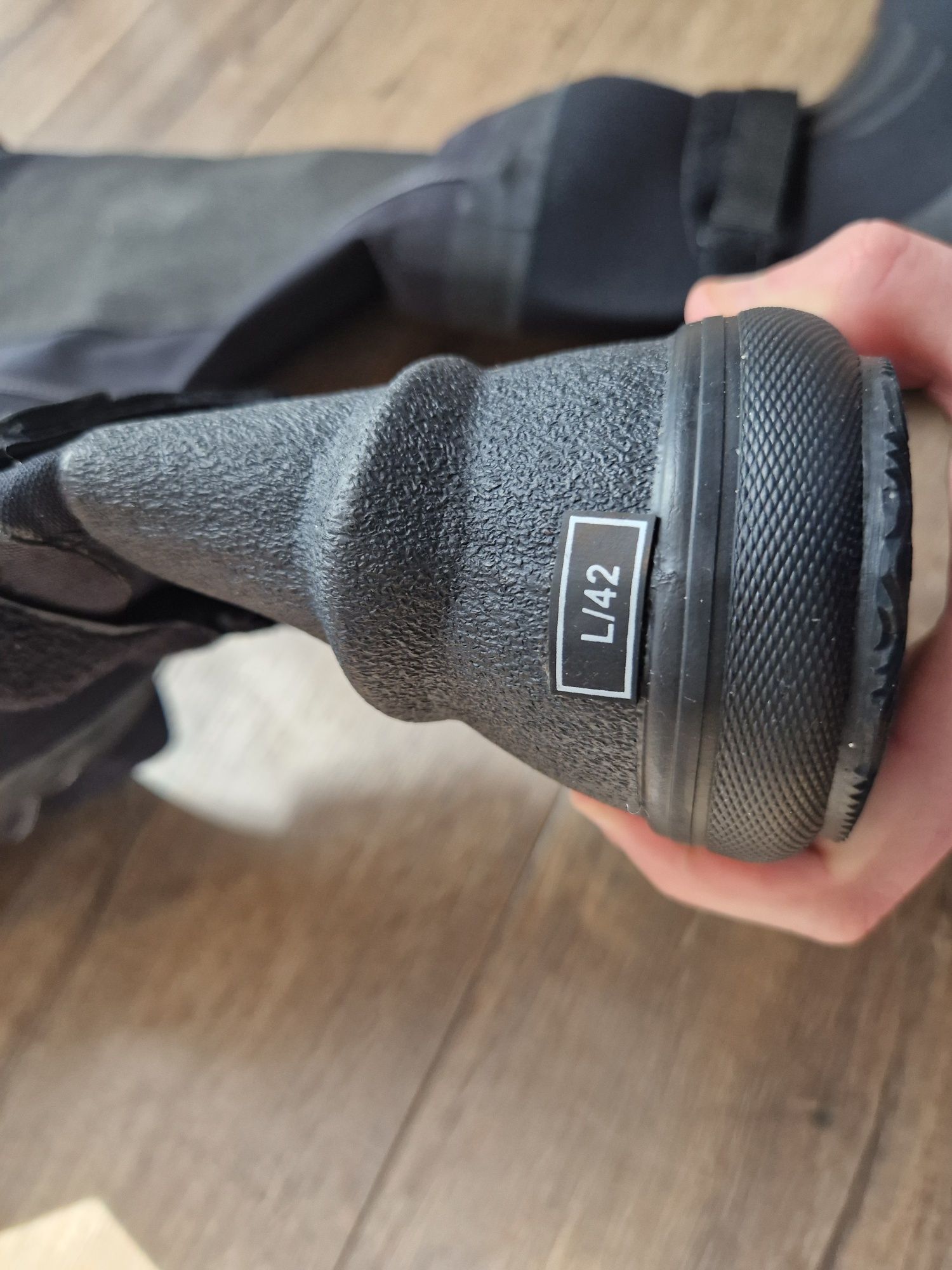 Nowy Suchy skafander santi emotion plus