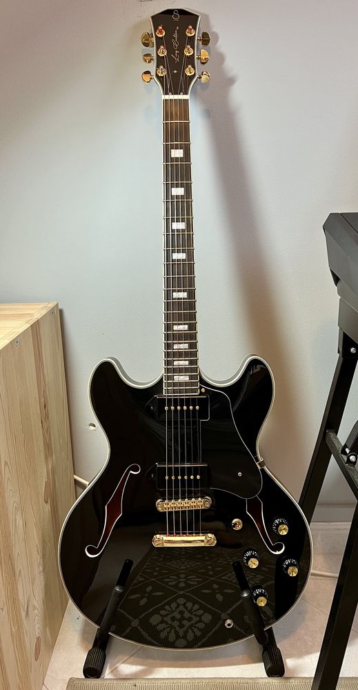 Guitarra Sire Larry Carlton H7V - black