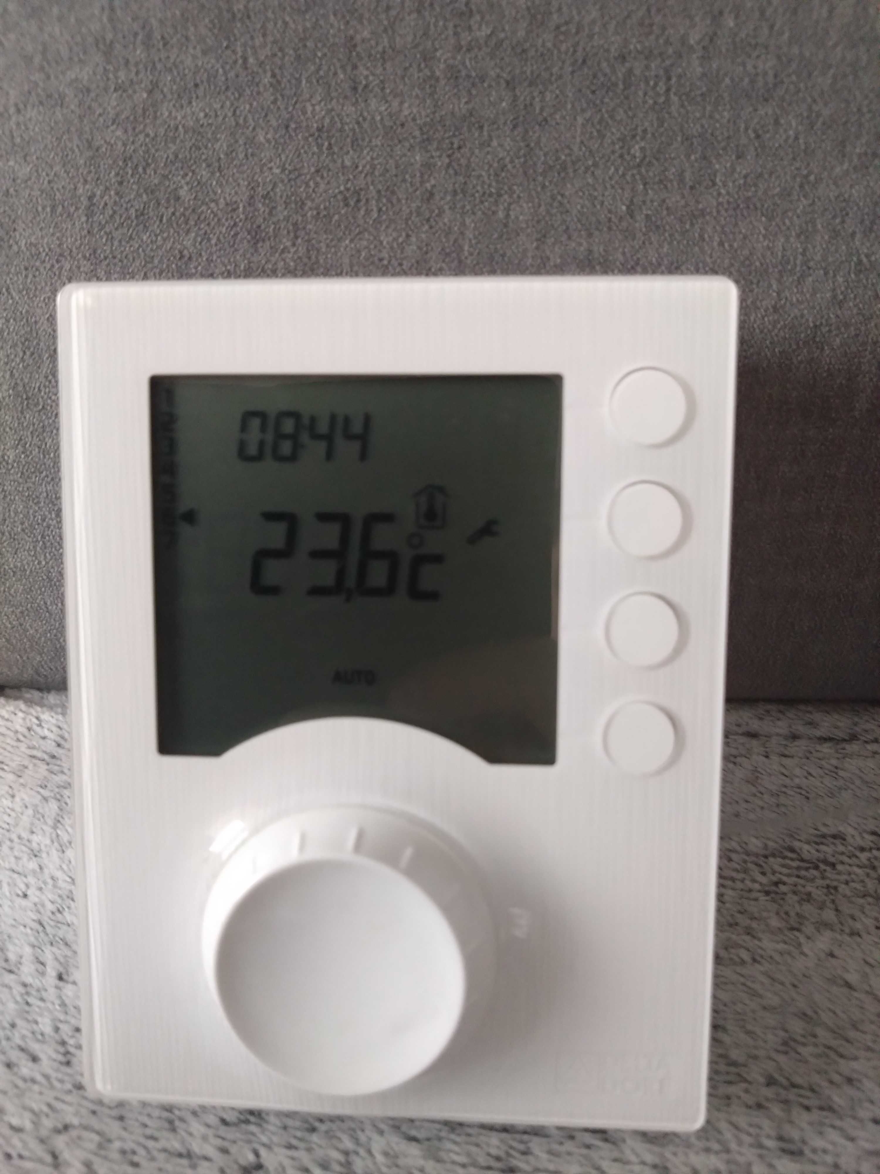 Przewodowy Termostat TYBOX 117
