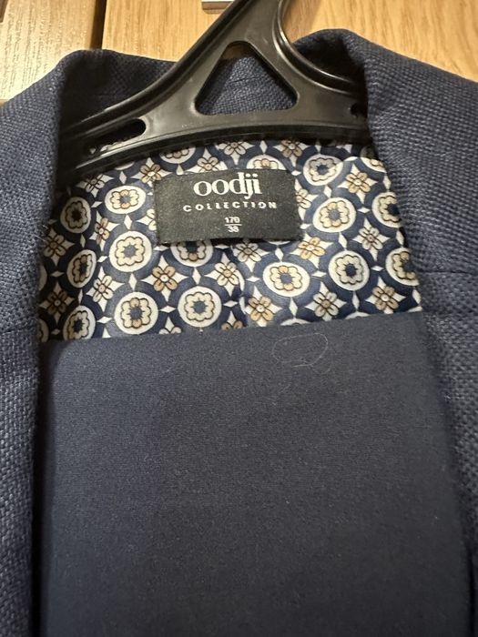 Костюмы женские размер М