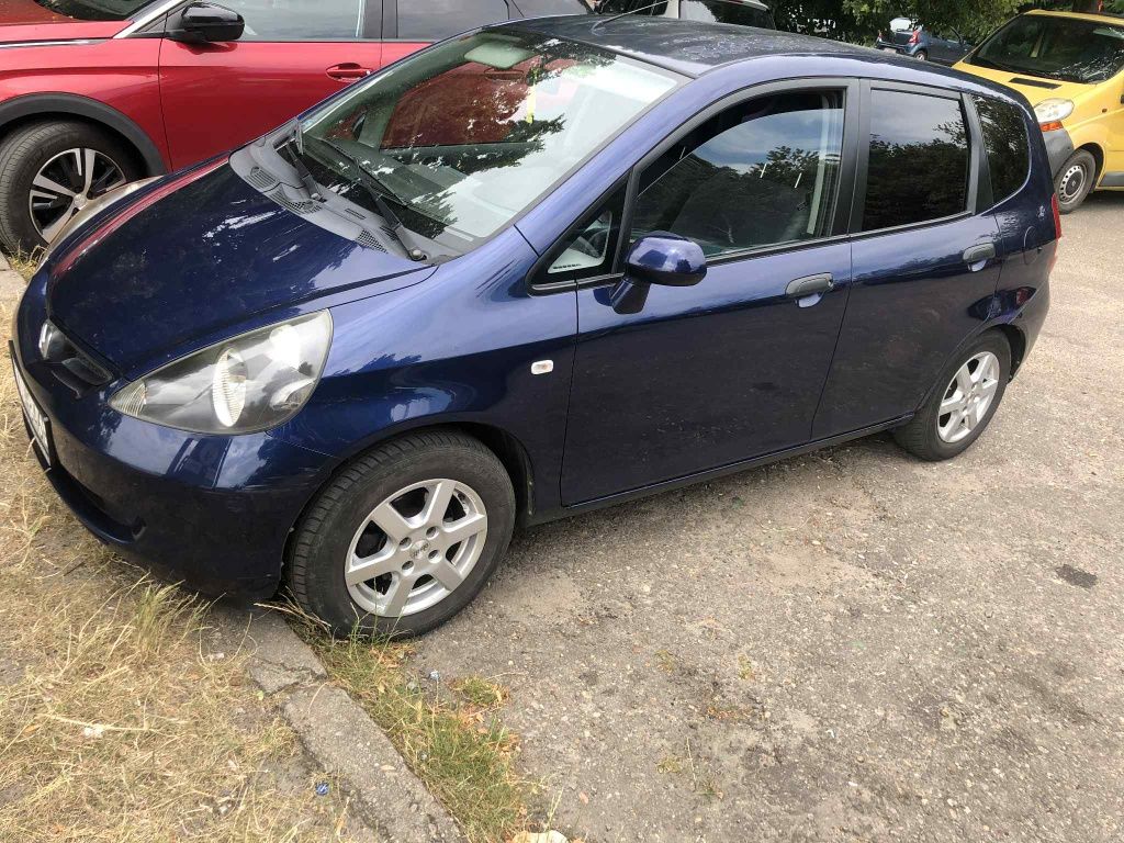 Honda jazz 1.3 rok produkcji 2004