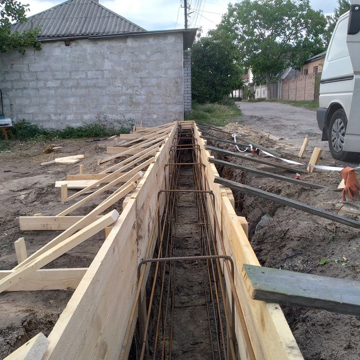 Выполняю строительные услуги