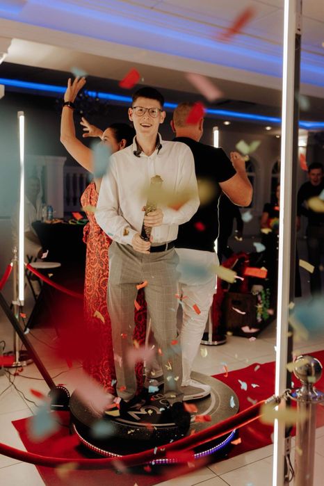 Fotobudka Videobudka 360 Fontanny iskier Ciężki dym