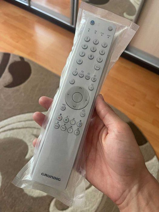 Телевізор GRUNDIG Vision 4 (26 дюймів)