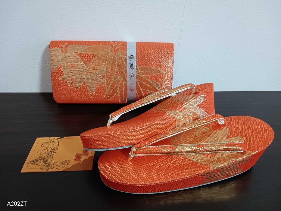 Elegancki japoński komplet sandały zori i torebka z obi-ori Nowe