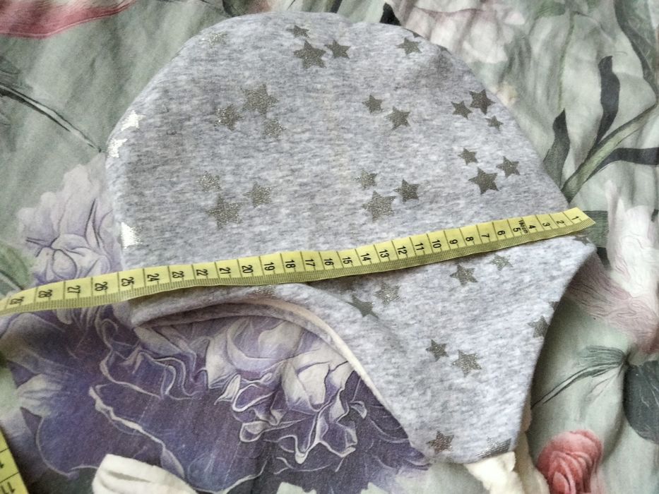 Новая зимняя шапка на девочку 5-6-7 лет