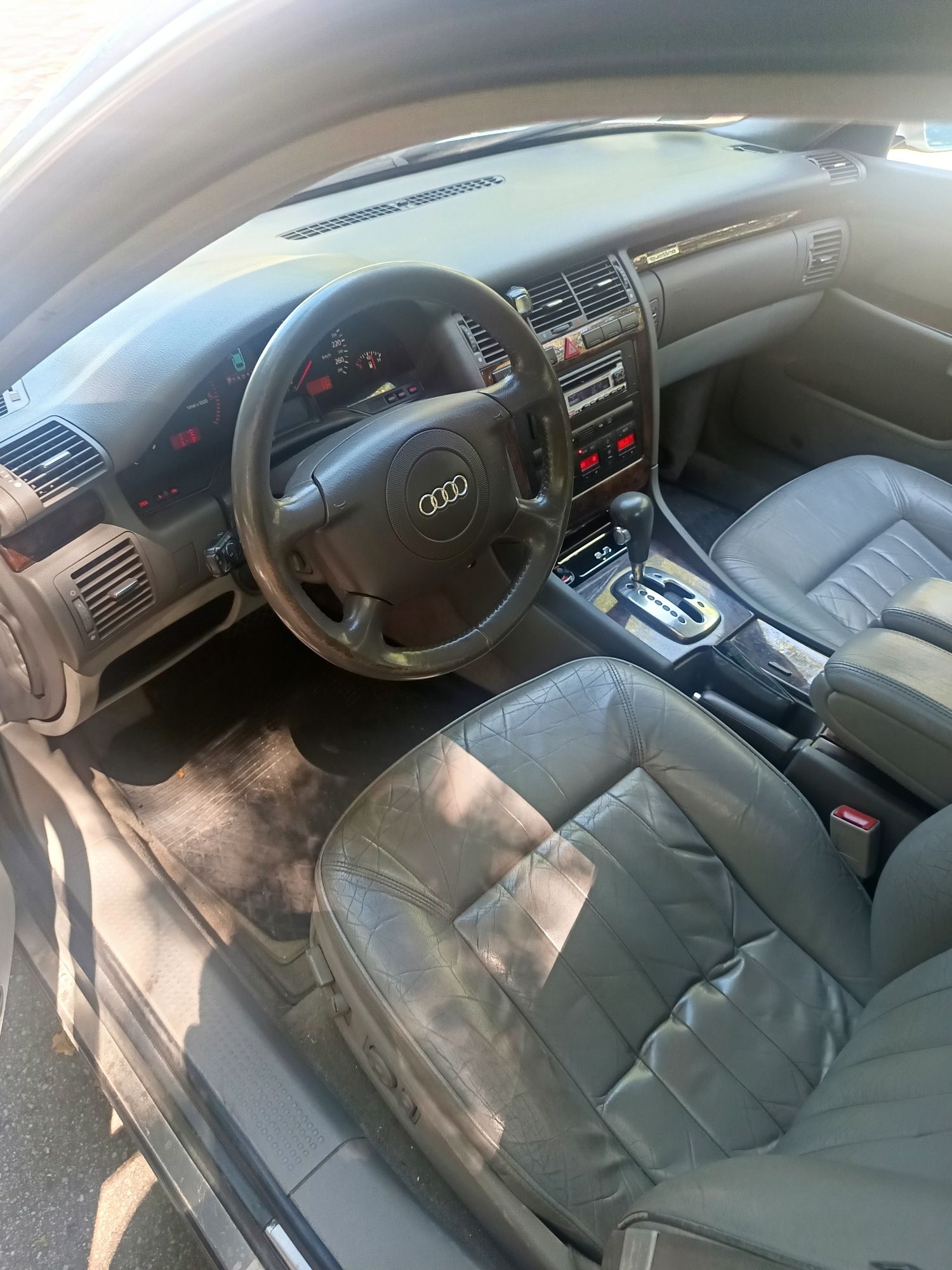 Audi A8 D2 2.5 TDI QUATTRO