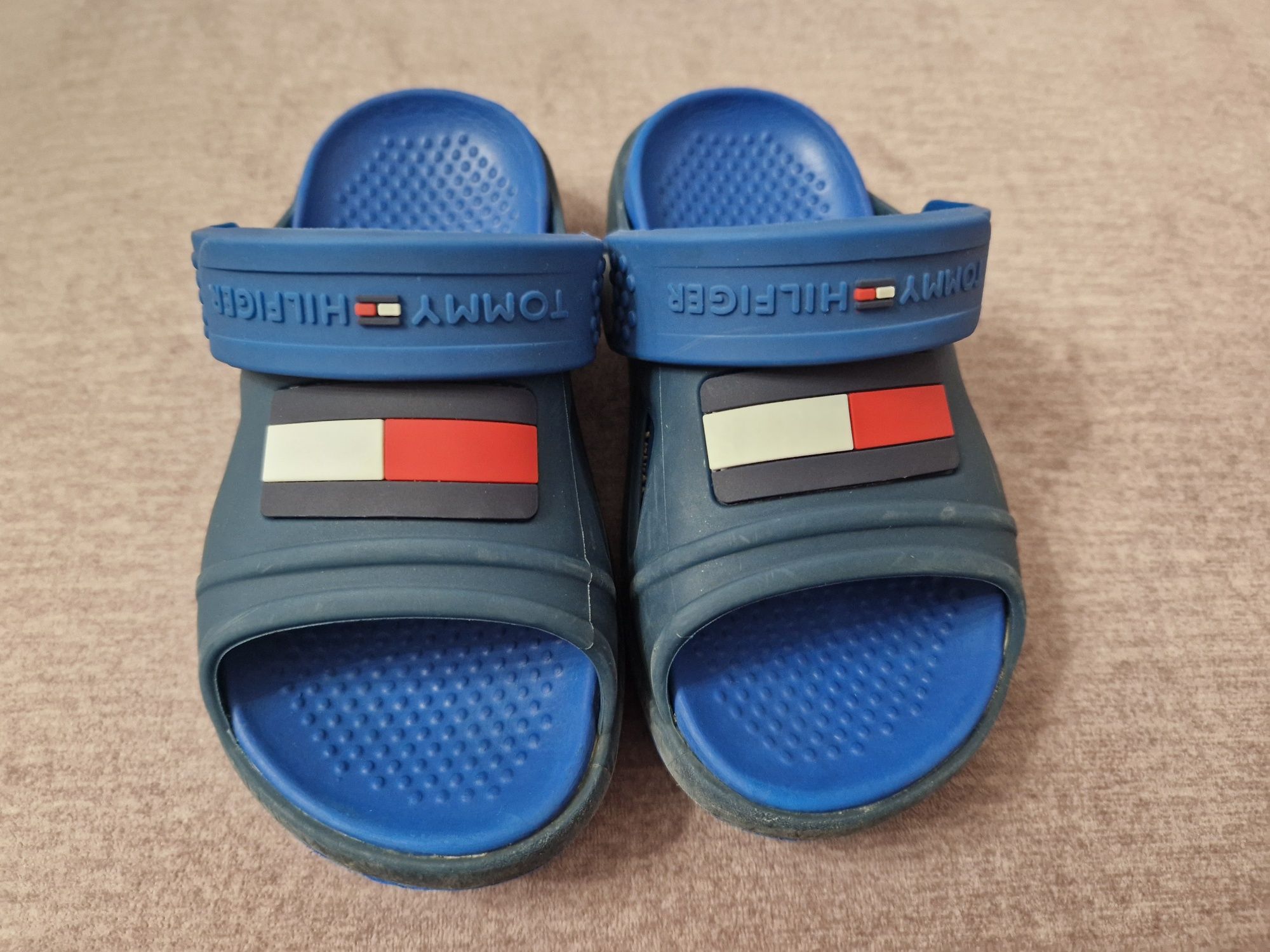 Klapki/sandałki Tommy Hilfiger 24