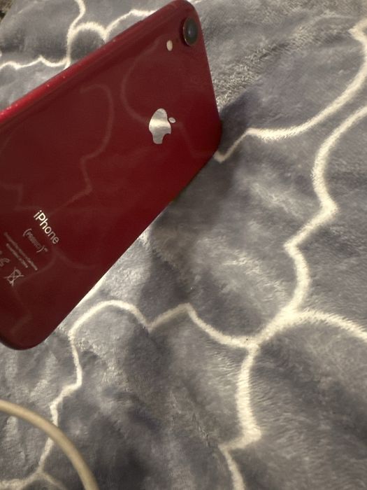 Sprzedam Iphona XR