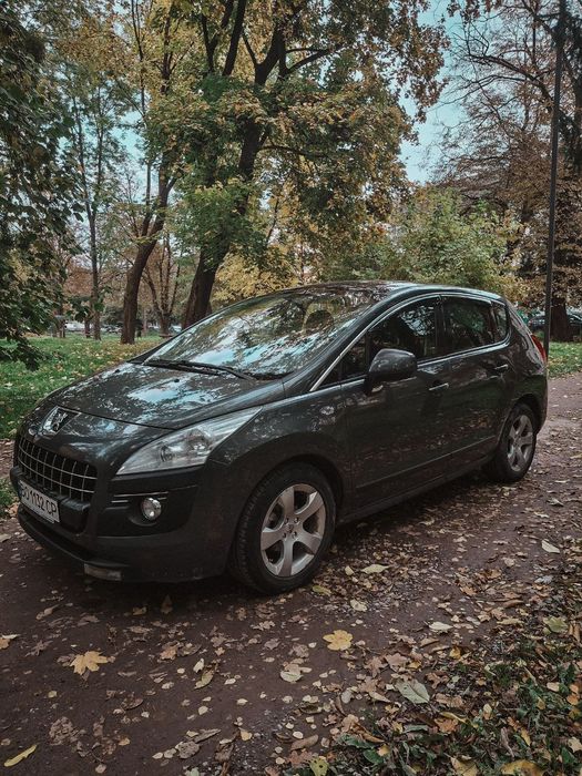 Продам Pegout 3008