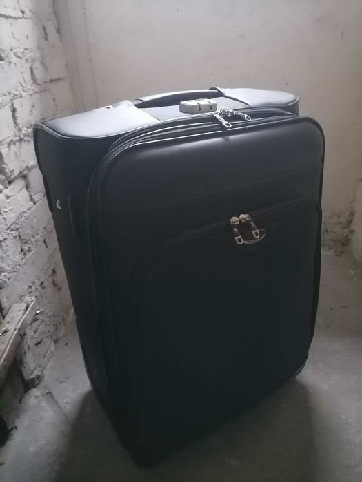 Walizka Puccini średnia