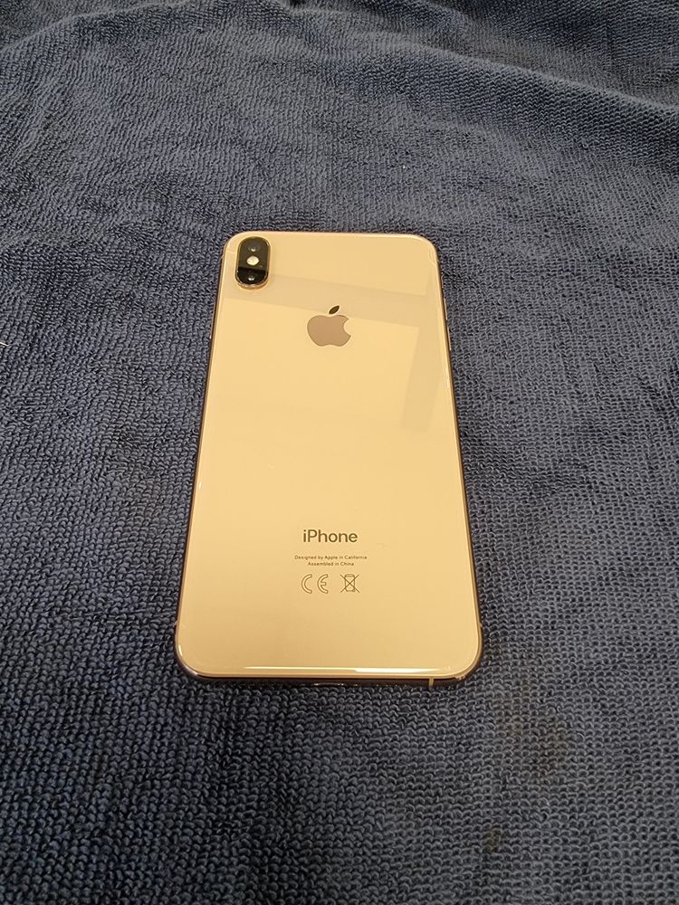 Iphone Xs 512GB dourado