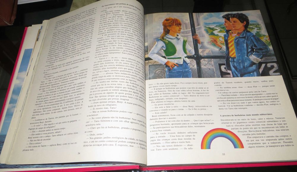 O livro da Juventude II - Ilustrado - 1984 - Número de páginas: 256