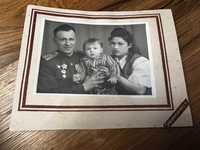 Zdjęcie dowódcy Armii Czerwonej z rodziną