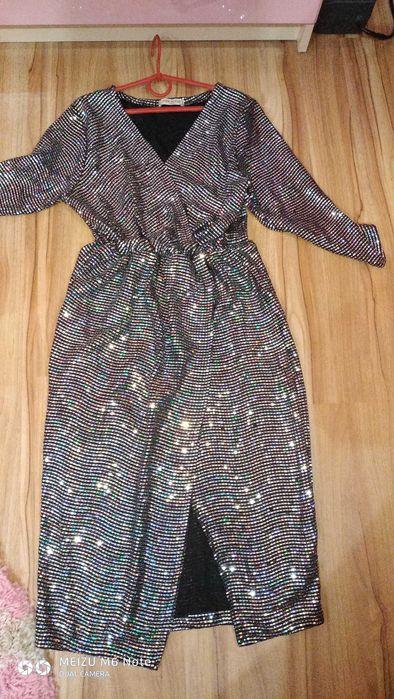 Коктейльна сукня