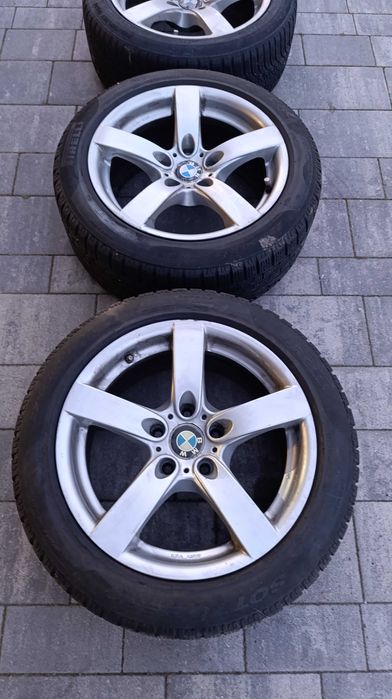 Felgi 17" z oponami zimowymi  od BMW f10