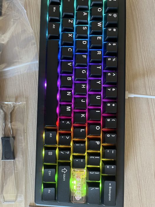 Нова механічна клавіатура CIDOO QK61