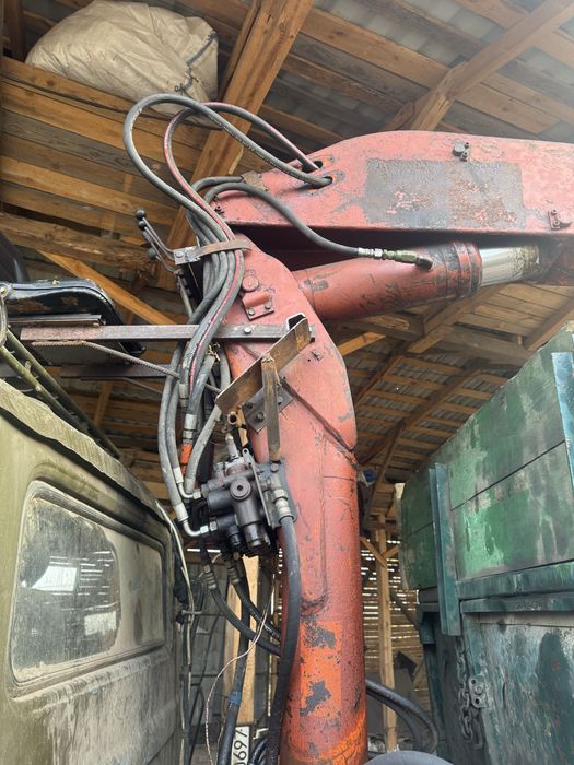 Продам маніпулятор повністю на ходу