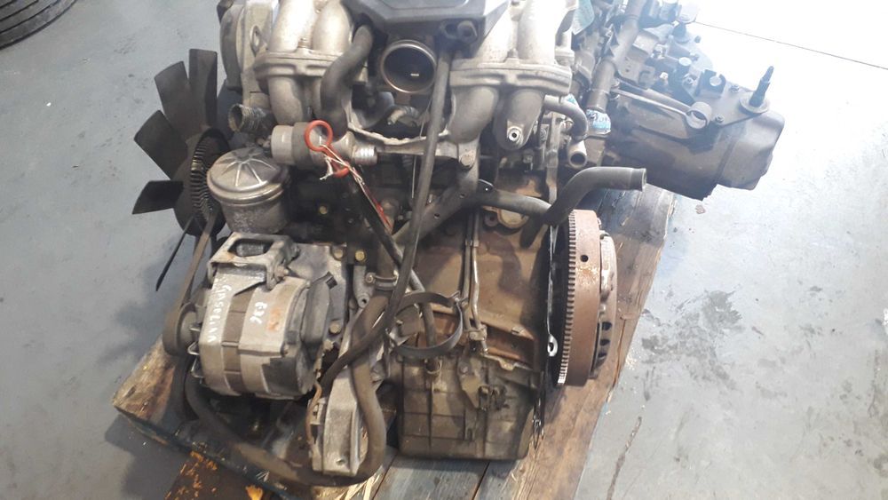 MOTOR BMW E36 316i