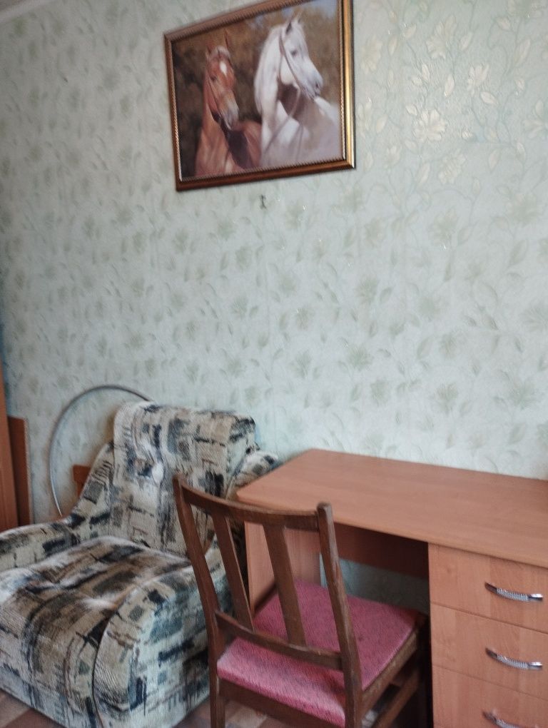 Сдам однокомнатную квартиру 26кв.м .Район  Алексеевка, метро,базар