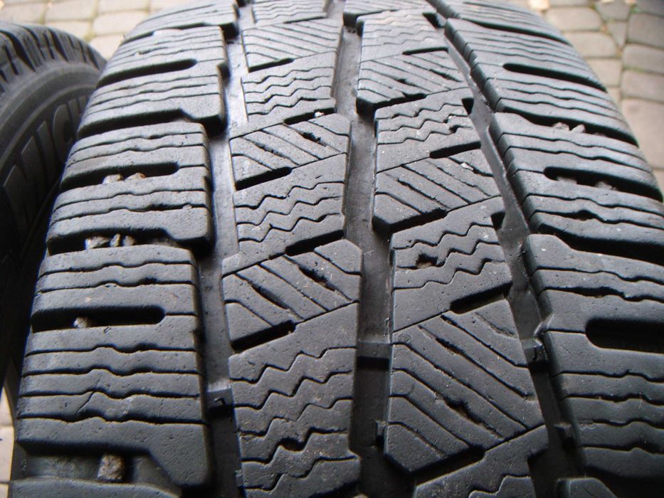 Opony zimowe 215/65/16C-MICHELIN AGILIS-BDB Stan!!