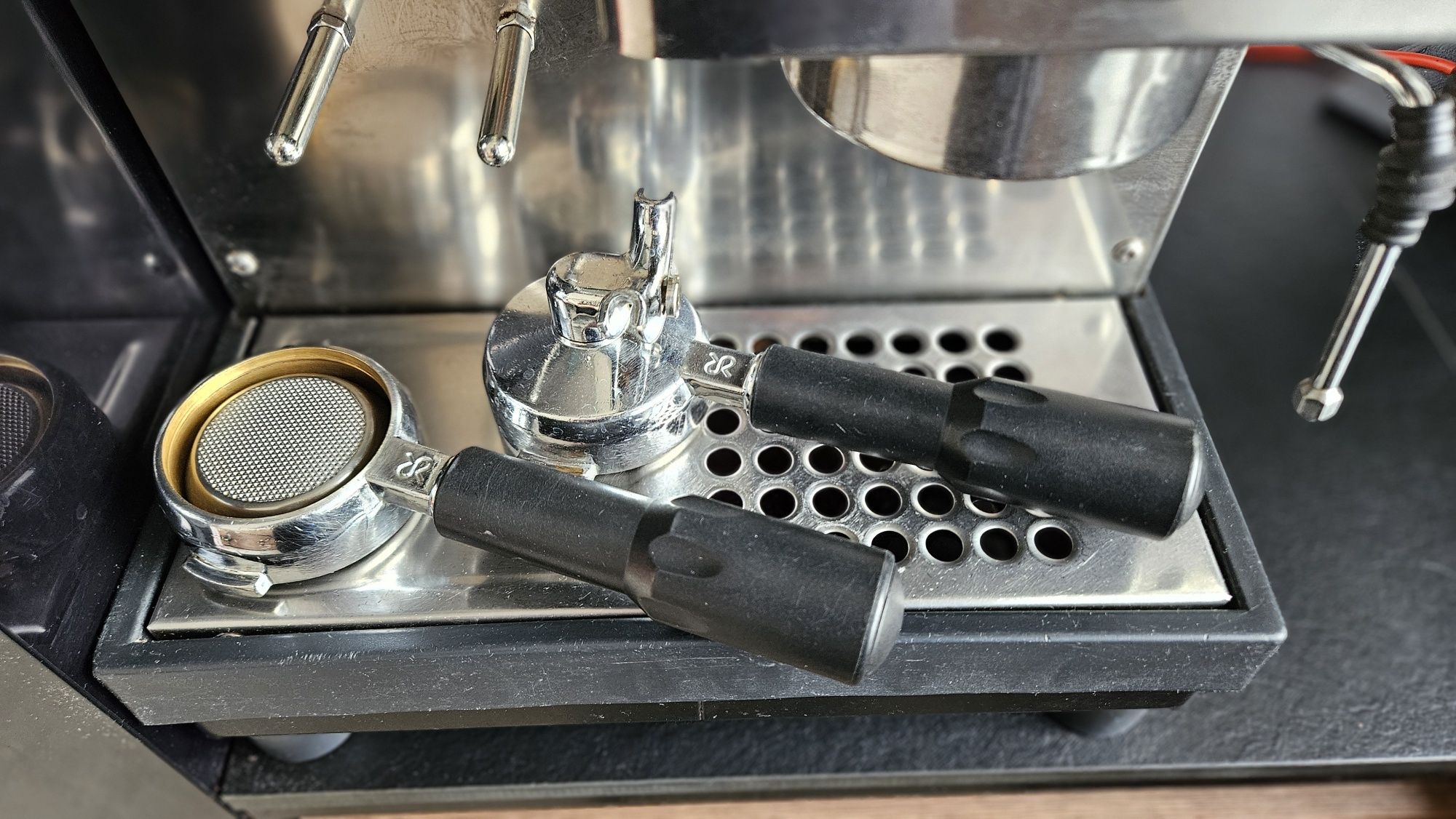 Ekspres kolbowy PROMAC LOLLO = Rancilio Silvia + Rancilio Rocky