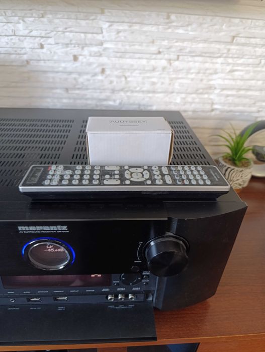Amplituner Marantz Sr 7008