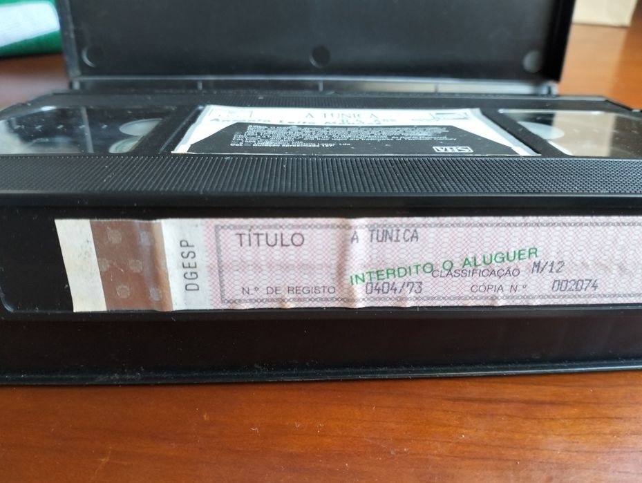 VHS --- A Túnica