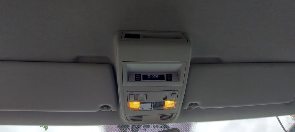 Volkswagen T5 (Transporter) груз. LONG 2011