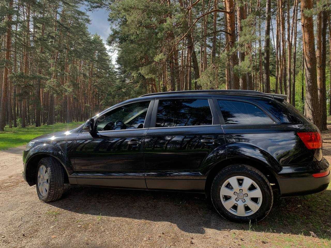 AUDI Q7 Quattro 2006р 3.0 TDI.