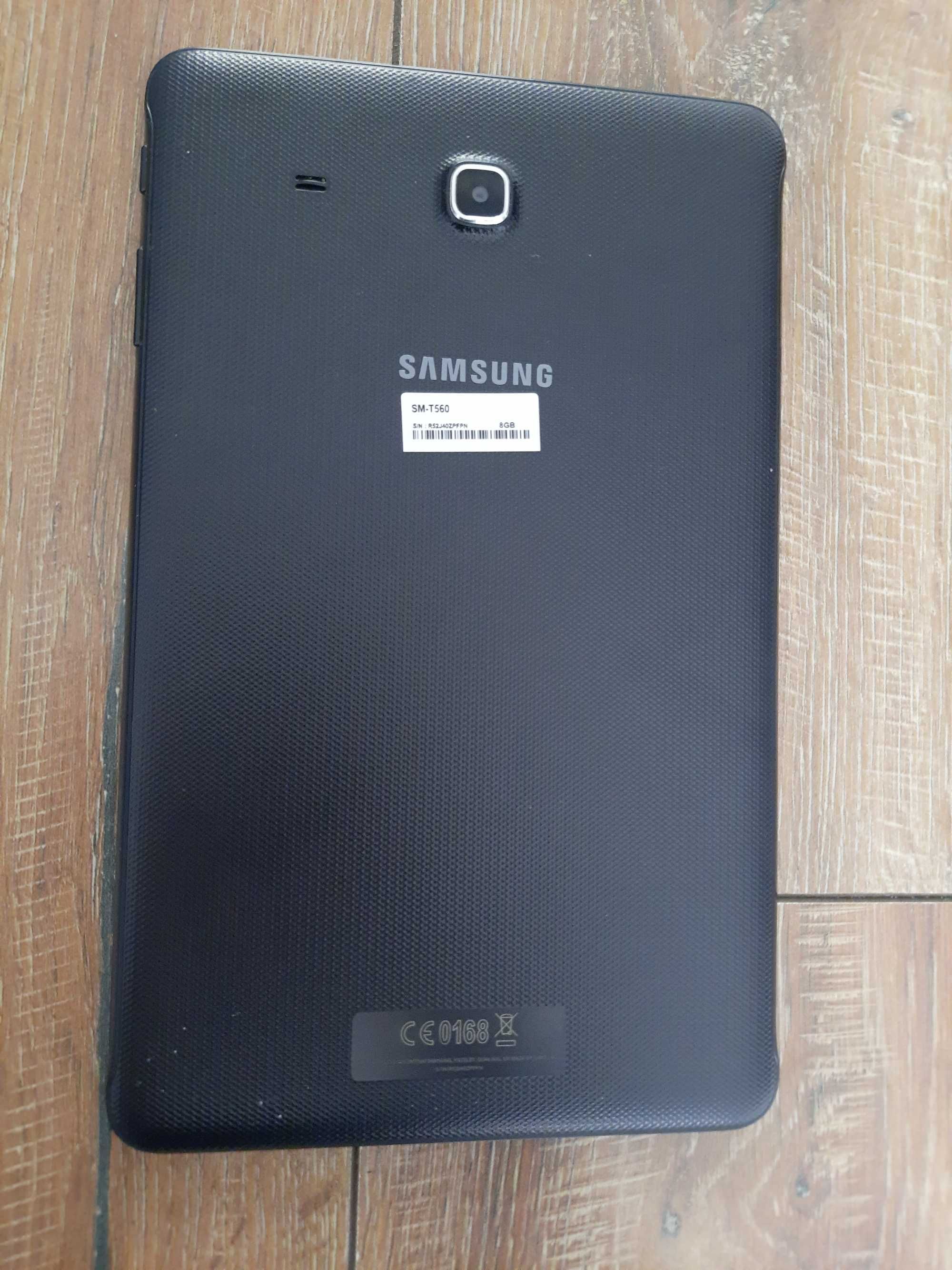 tablet Samsung SM-T560