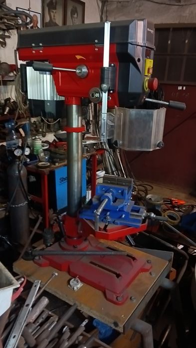 Wiertarka stołowa Einhell TE BD 750 E imadło krzyżowe