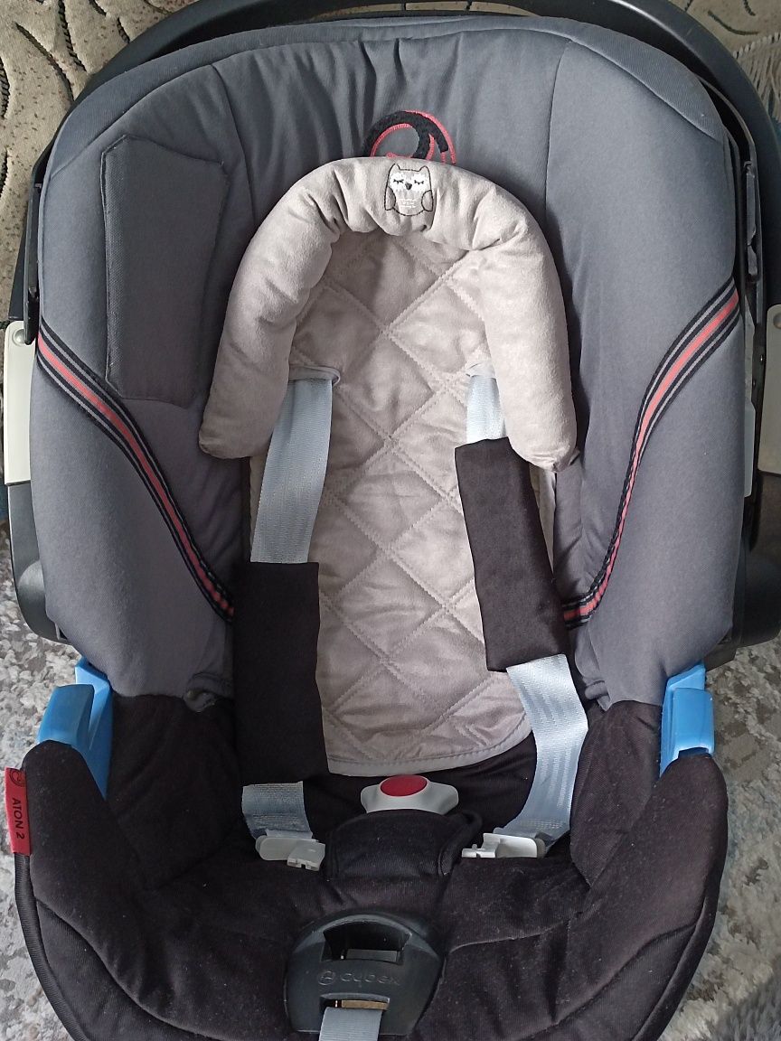 Продам автокрісло cybex ATON2