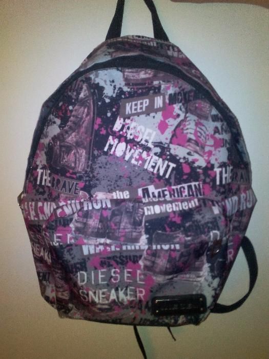 Mochila Diesel nova